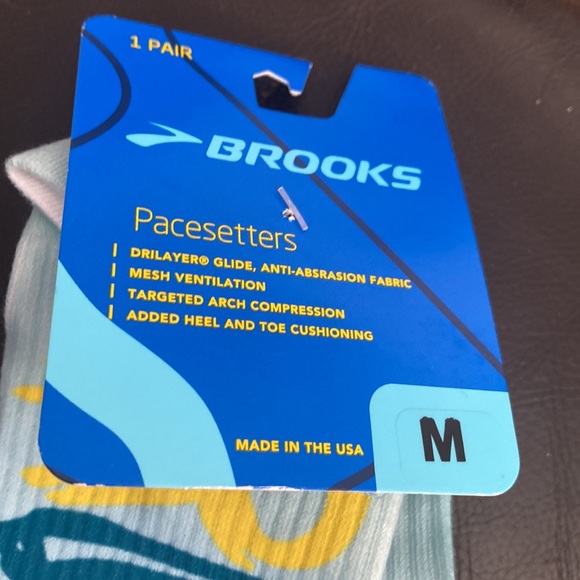 Bundle of exercise socks - Picture 3 of 4